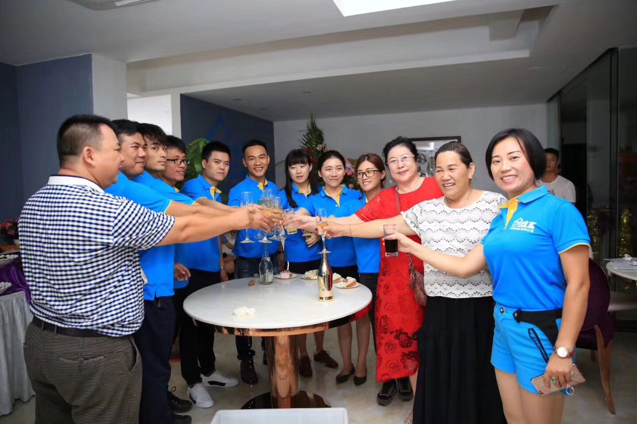 熱烈祝賀創(chuàng)綠家空氣治理海口服務(wù)中心新落成！