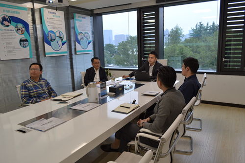 熱烈歡迎中科院賀軍輝教授蒞臨創(chuàng)綠家指導(dǎo)！