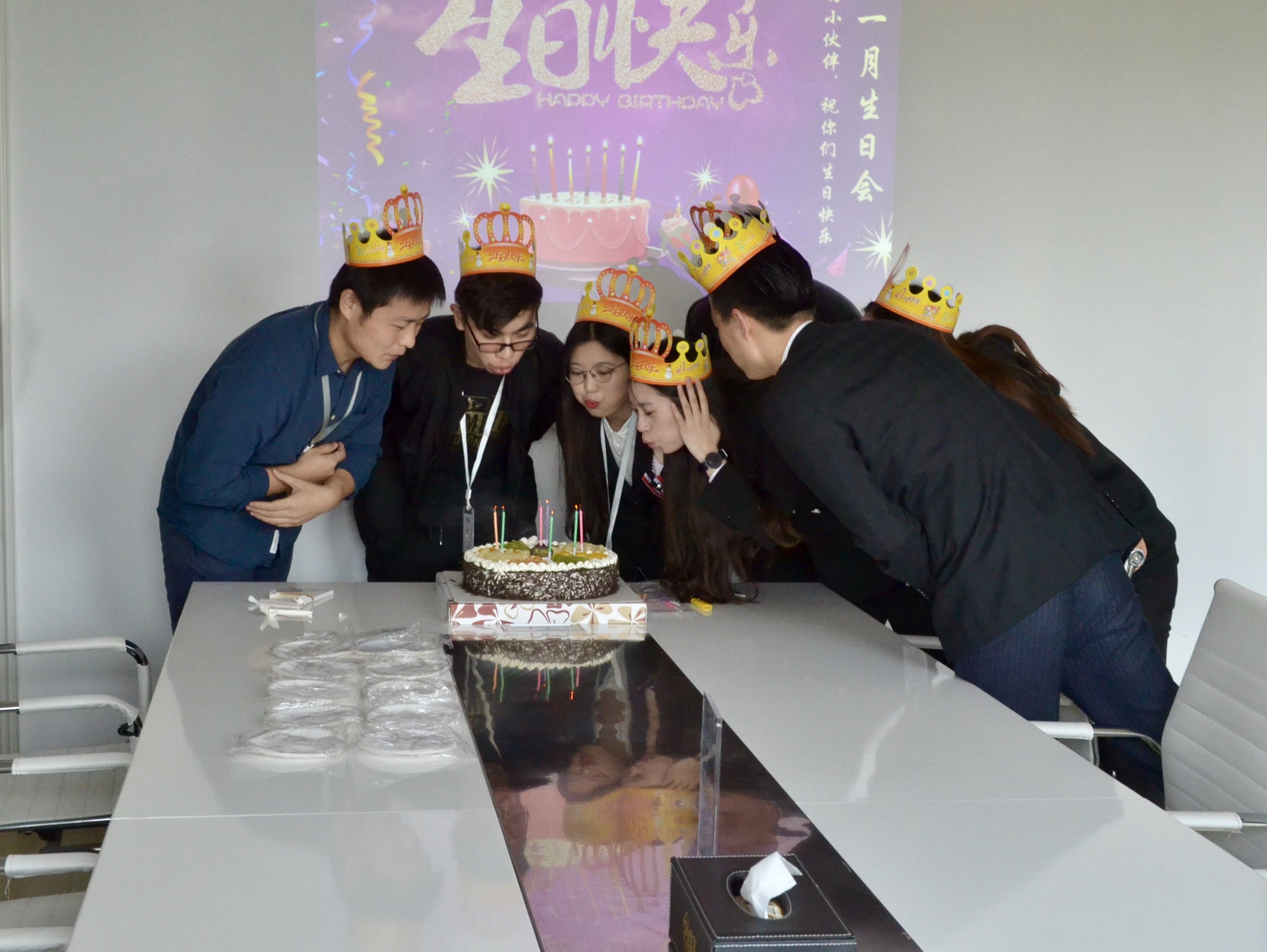 【11月生日會(huì)】壽星們希望各位小伙伴照顧好自己的身體哦！