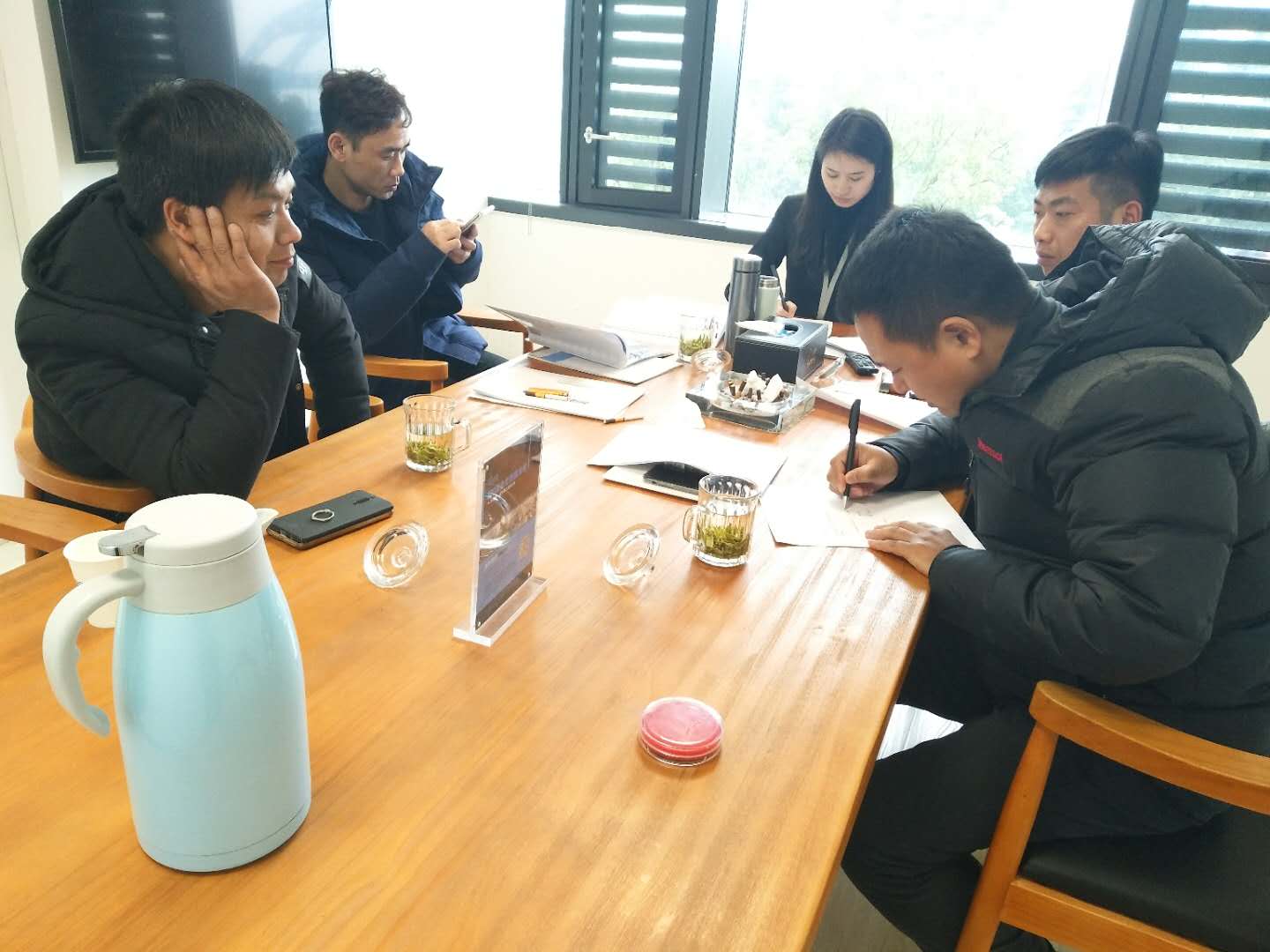 熱烈祝賀姚總、溫總團隊簽約創(chuàng)綠家南京市區(qū)級代理！