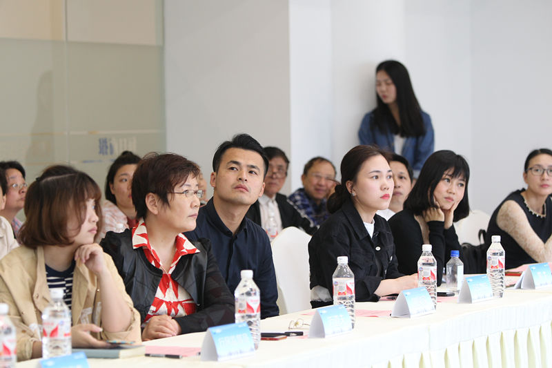 創(chuàng)綠家環(huán)保應(yīng)邀參加2018中國(guó)透明工廠評(píng)選啟動(dòng)儀式！