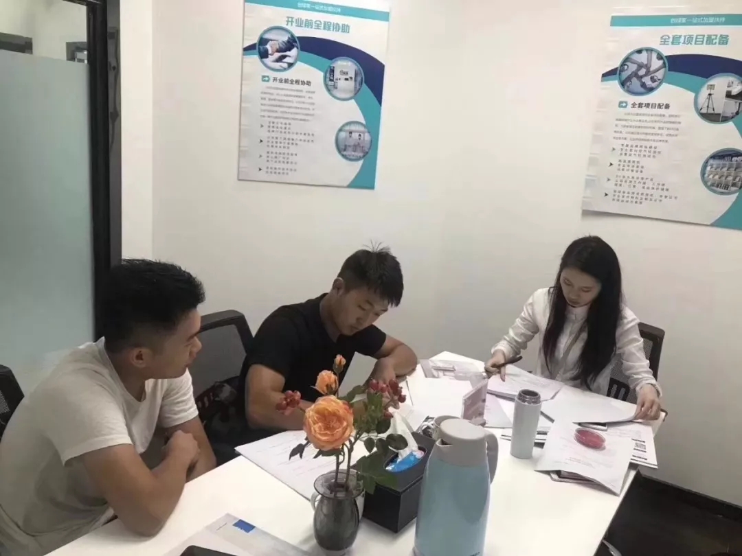 熱烈祝賀徐總簽約創(chuàng)綠家寧波市區(qū)級(jí)代理！