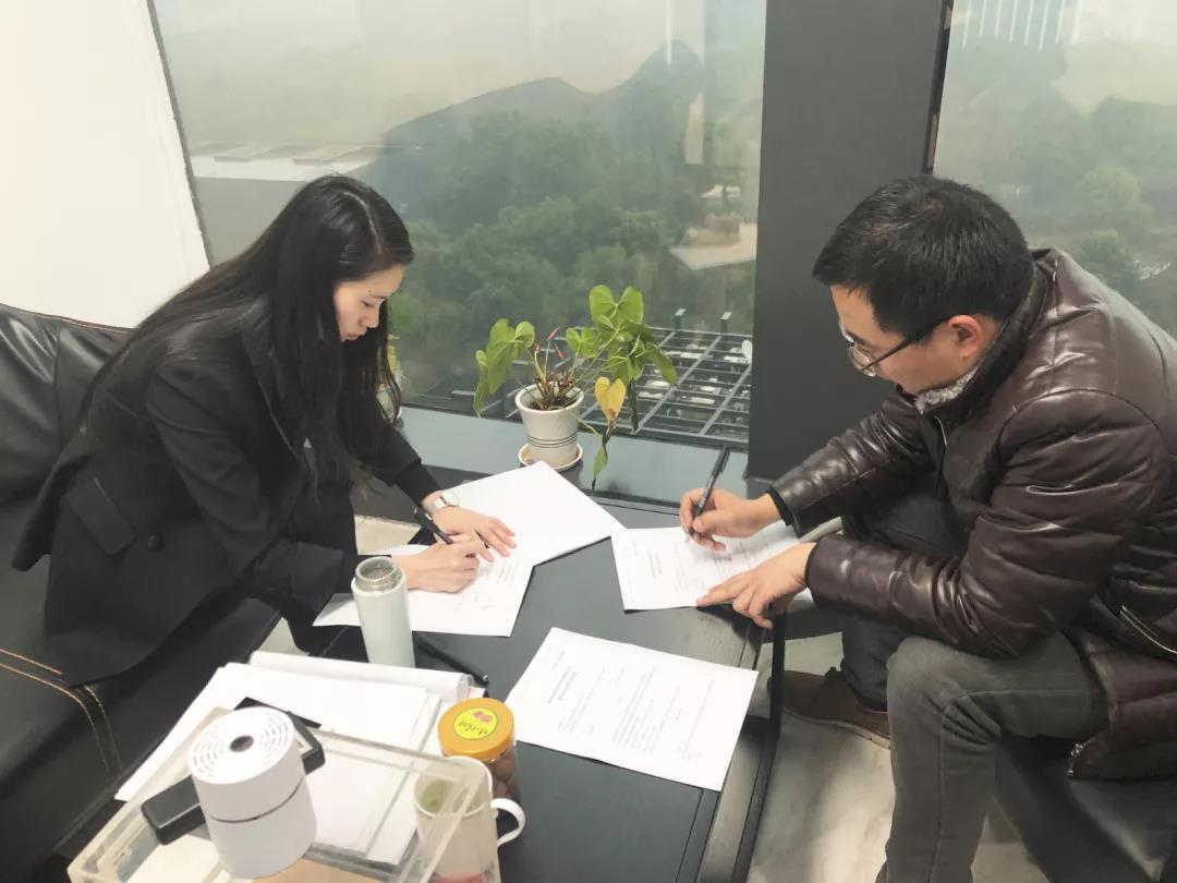 熱烈祝賀王總簽約創(chuàng)綠家浙江省寧波市區(qū)級代理！