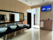 建一個智慧廁所需要的費用是多少？