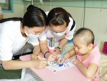 室內(nèi)甲醛超標(biāo)怎么辦？為了快樂暑假，父母必須這么做！