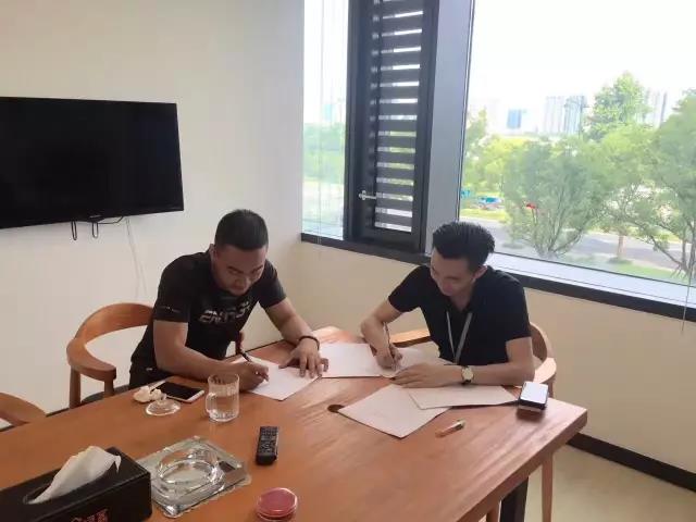 熱烈祝賀海口殷總成功加入創(chuàng)綠家！