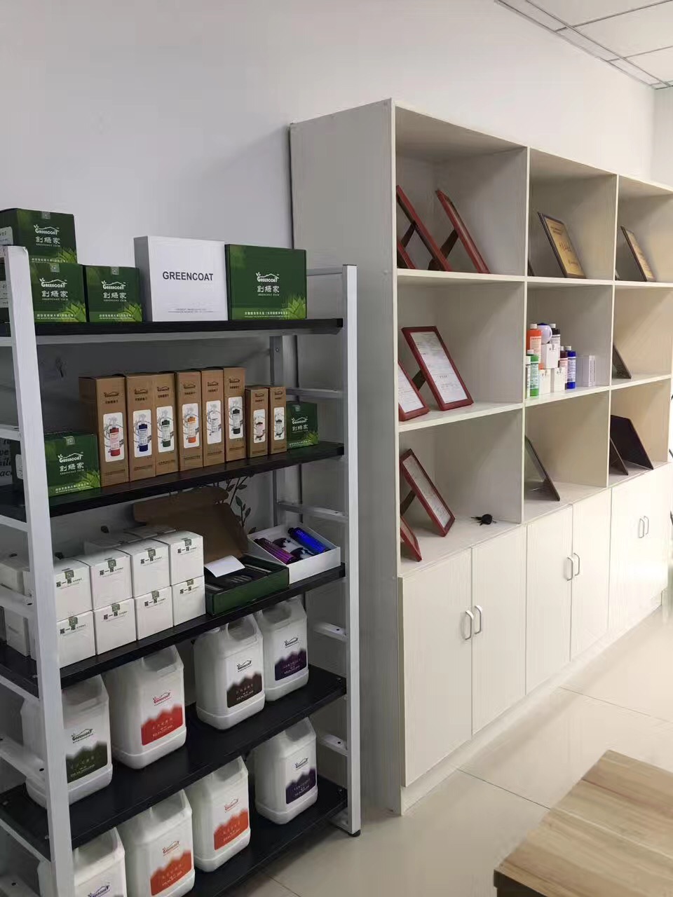 熱烈祝賀創(chuàng)綠家空氣治理啟東服務中心新落成！