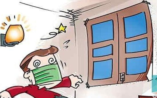 窗簾氣味刺鼻、甲醛超標(biāo)，業(yè)主還以為是天然氣漏了……網(wǎng)友：新房子裝修后怎么去甲醛？